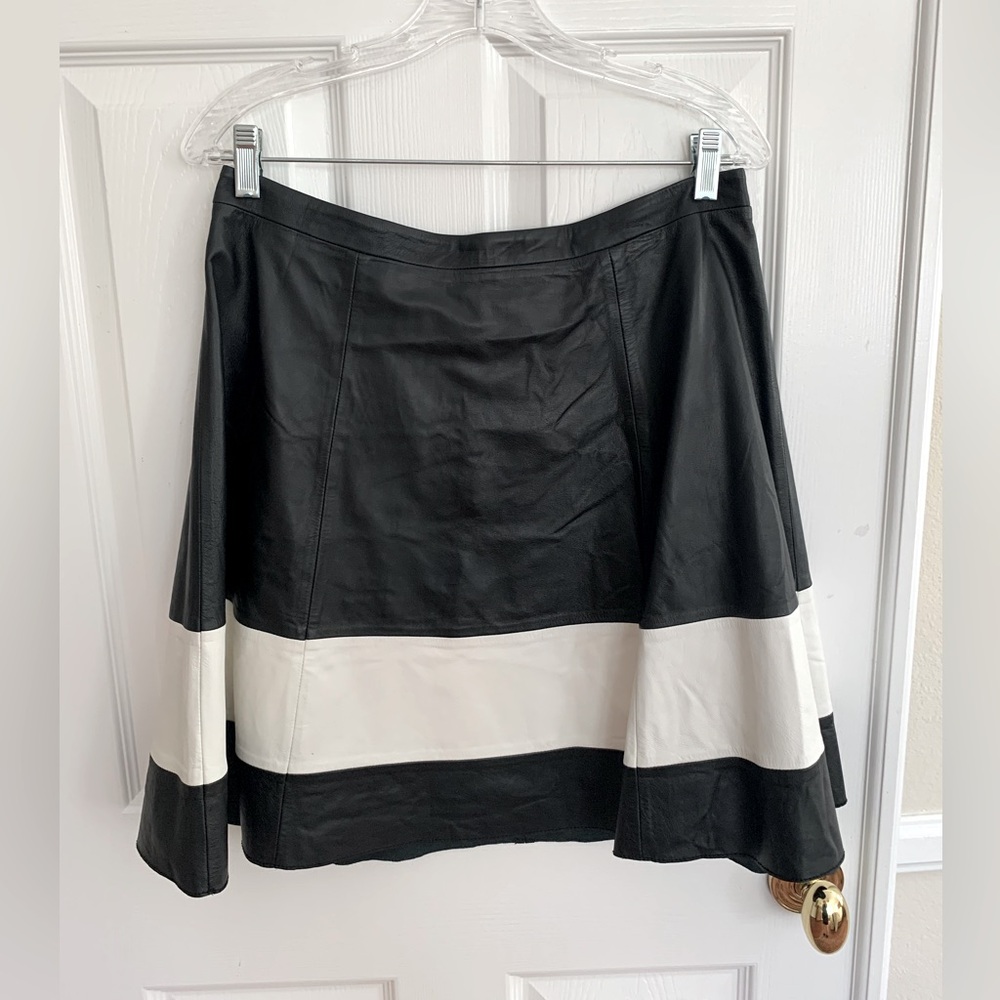 Halogen 💯% Leather Skirt: Black/White Colorblock, Mini, A-Line, Lined, Zip 12